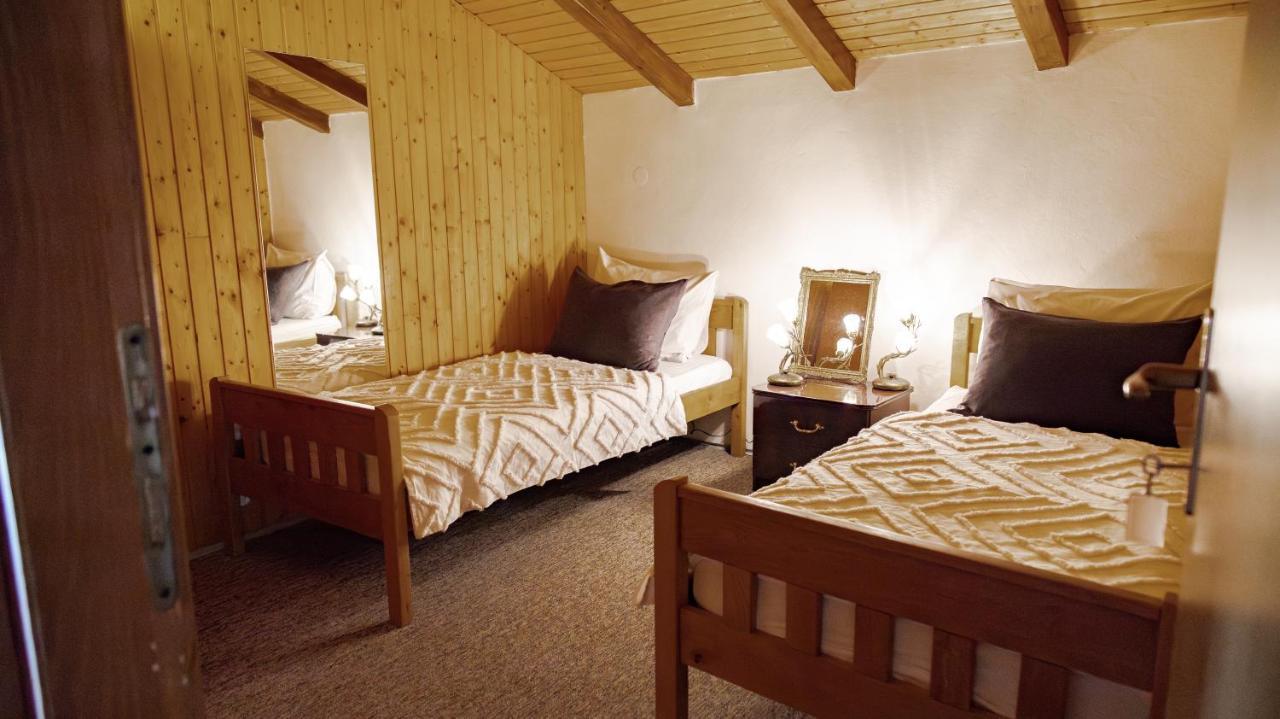 Scardona Rustica, Bed & Breakfast With Jacuzzi, Bbq And Free Parking In Skradin, Krka Apartment Ngoại thất bức ảnh